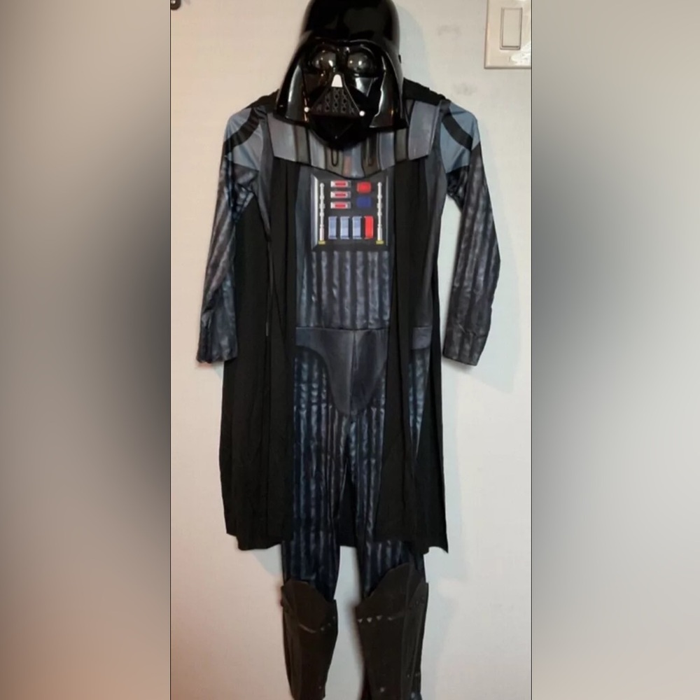 Rubies Star Wars Darth Vader Youth Medium Halloween costume